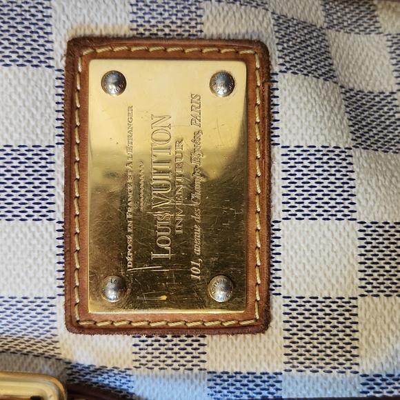 LV Hampstead PM in Damier Azur - Picture 3 of 17